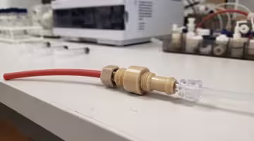 Home 16 Male Luer Adapter factory